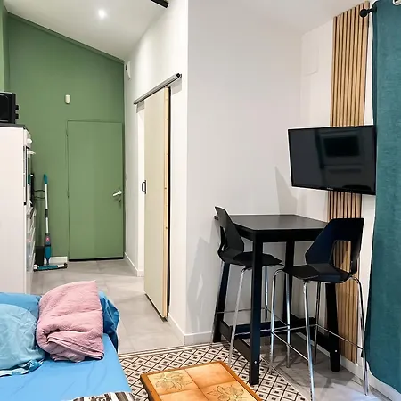 Appartement Confortable à Rezé, 30 M², Terrasse *
